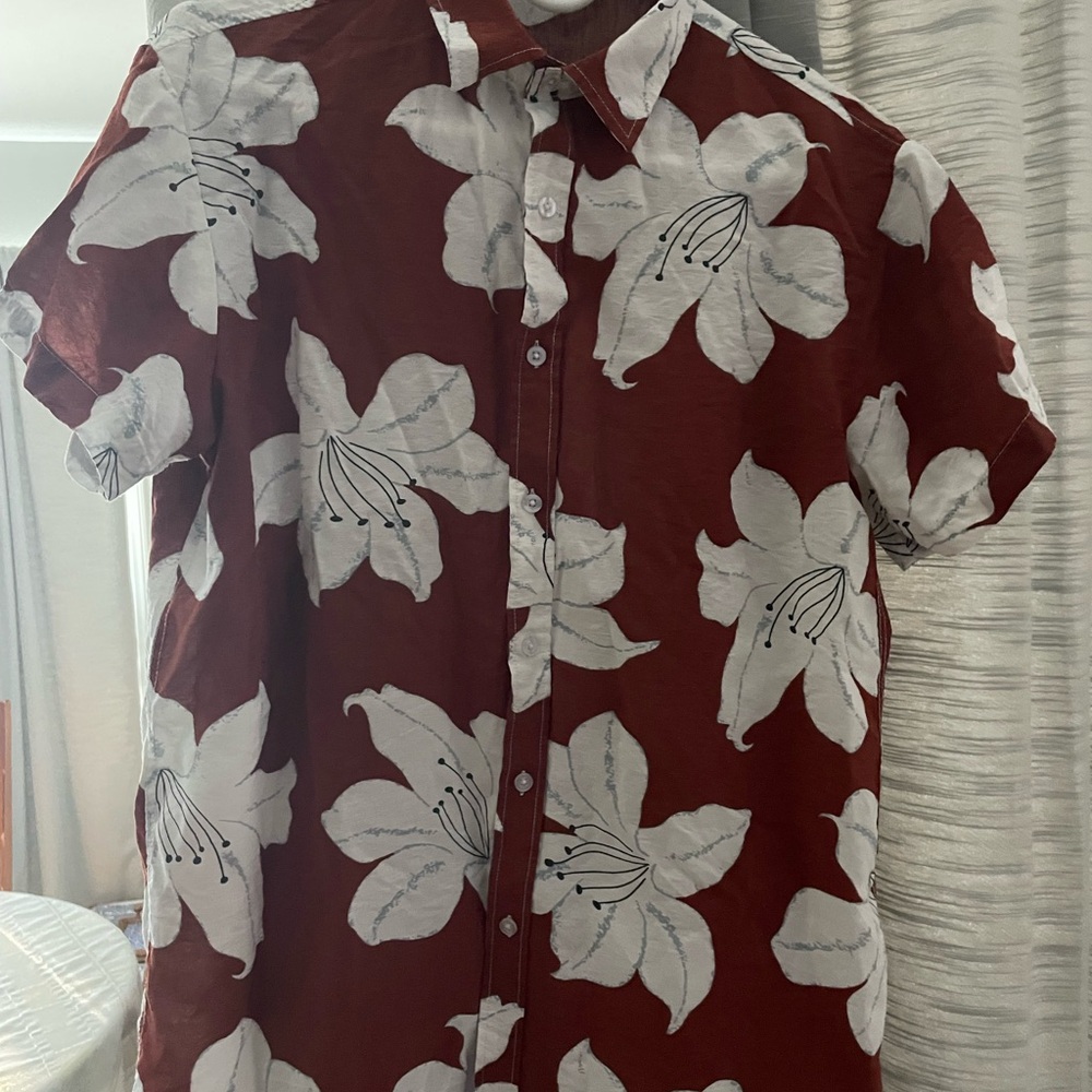 SHEIN Rust Short-Sleeve Button-Down with White Floral Print
